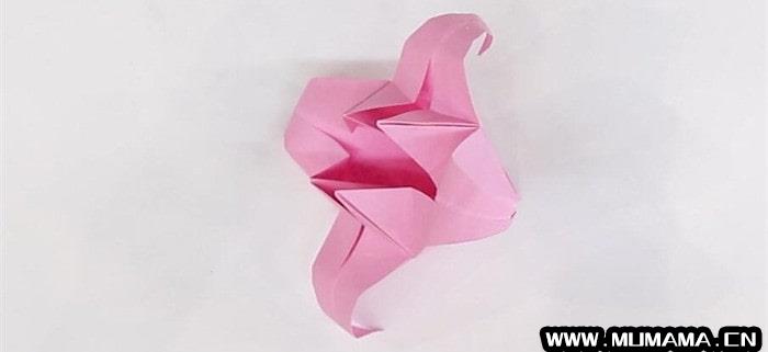 折纸花朵的折法简单