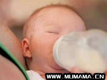 婴儿吃奶量标准标
