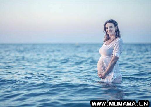 孕妇可以游泳吗 孕妇游泳注意事项(怀孕之后可以运动吗)