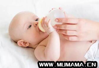 婴儿吃奶时间间隔多久
