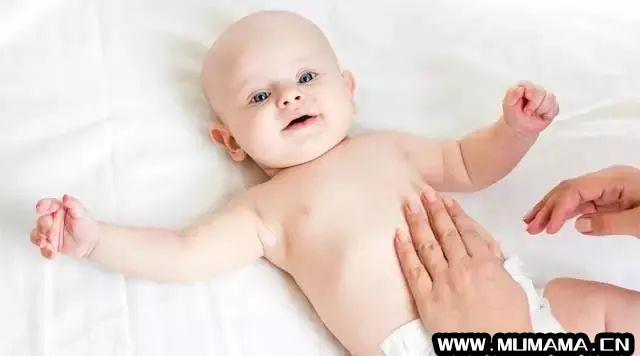 纯母乳喂养的宝宝，一天排便几次算正常？