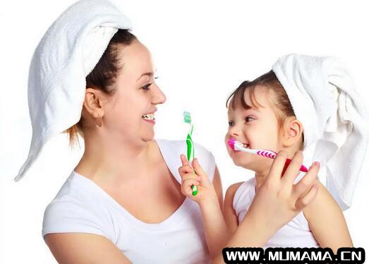 宝宝正确的刷牙方法
