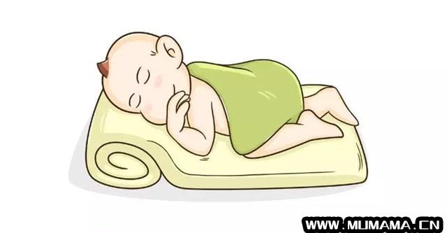 宝宝趴着睡觉有什么坏处和益处(孩子趴着睡智力发育更快)