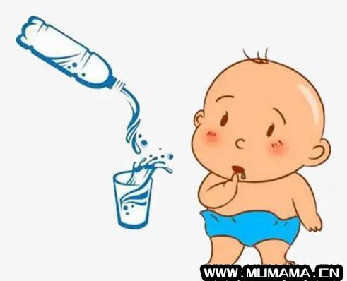 新生儿喂养需要额外喂水吗？(教你最全的新生儿护理)