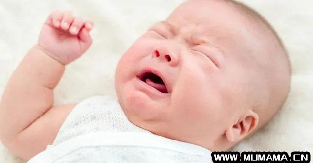 新生儿哭闹的12种原因
