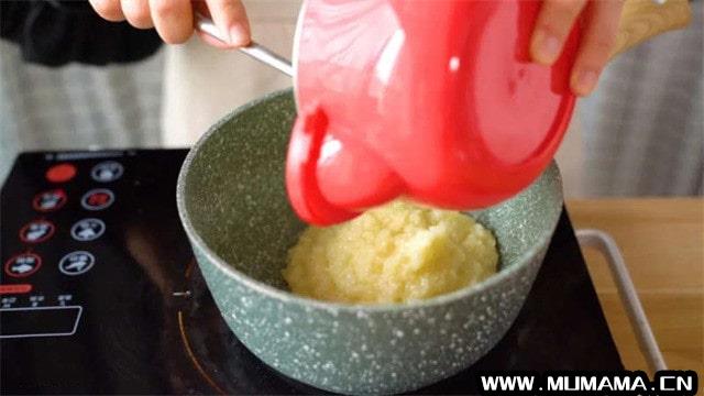 苹果枸杞小米粥的做法
