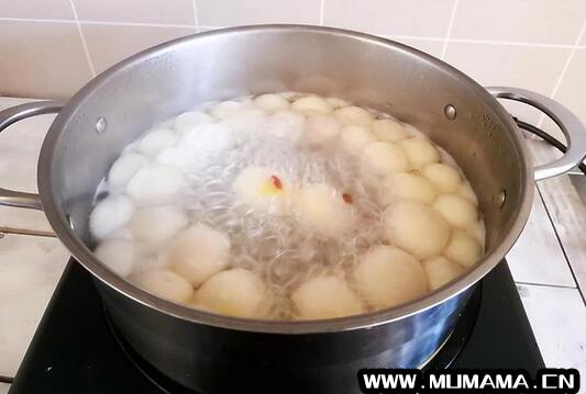 汤圆是冷水煮还是热水煮
