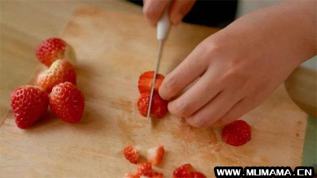 草莓千层酥的做法
