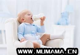母乳可以一直45度暖着吗，宝宝喝了温了3个小时的奶(给宝宝温奶时温度要在40)