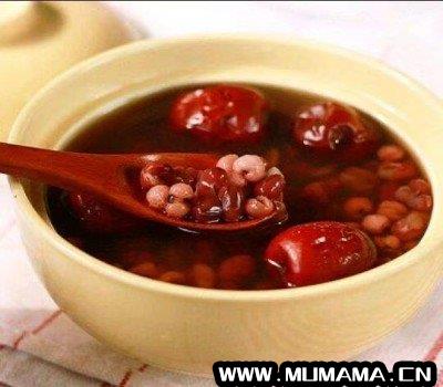 红豆薏米加红枣的禁忌，红豆薏米红枣一起煮的功效(祛湿不能喝红豆薏米粥)