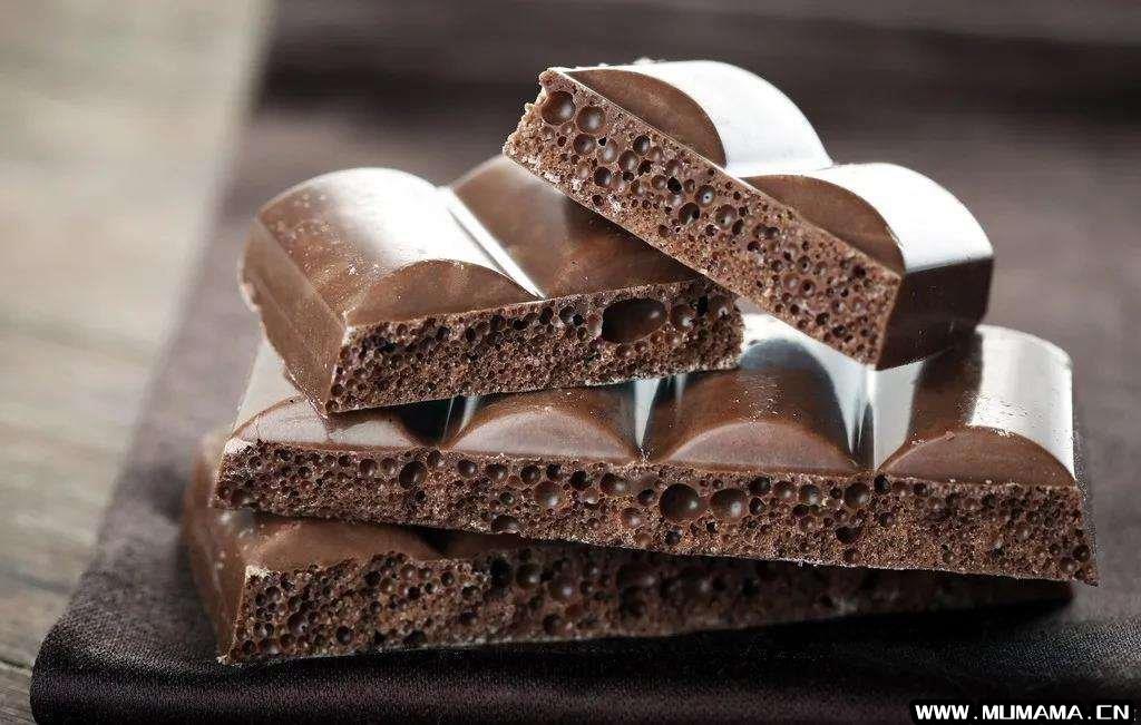 巧克力可以做什么甜品，巧克力融化后能做什么简单的食物