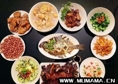 湖南过年必做12道菜，湖南春节吃什么传统食物(12道特色湘菜)