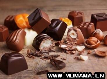 代可可脂是巧克力吗，代可可脂和巧克力的区别(小心别买到代可可脂)
