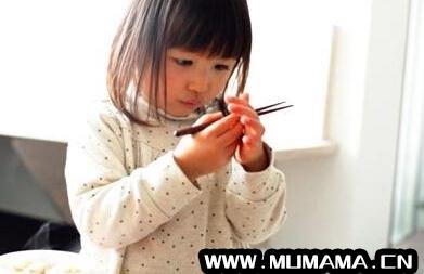 大人的筷子喂小孩有哪些危害，大人用过的筷子喂宝宝有什么危害(择偶的标准是怎样的)
