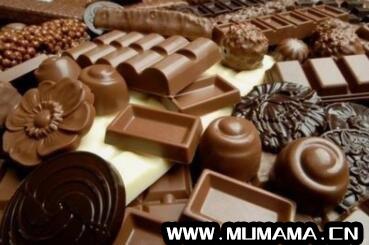 日本生巧克力品牌，日本生巧克力哪个口味好吃、多少钱一盒(盘点日本必吃的十大巧克力品牌)