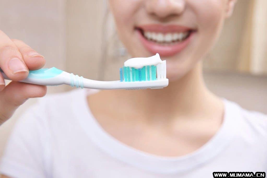 刷牙牙刷断了什么征兆，早上刷牙牙刷断了有什么预兆吗(刷断了几支牙刷)