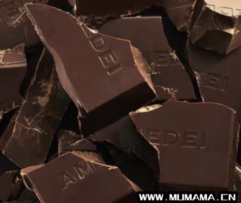 黑巧克力对心脏好是真的吗，吃黑巧克力对心脏有好处吗(不那么丝滑的黑巧克力)
