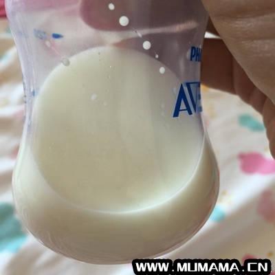 母乳有油好还是没油好，母乳冷冻后有一层黄油(有厚厚的黄油)