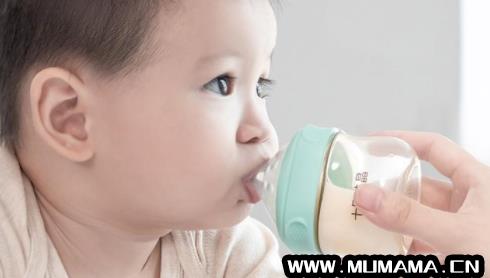 宝宝奶瓶用到多大合适，宝宝用奶瓶用到几岁(有没有好用的吸奶器推荐)