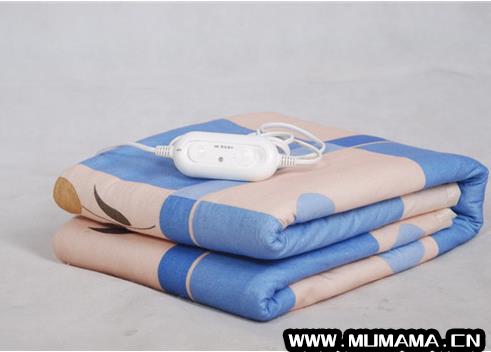 新生活碳纤维电热褥垫的功效、使用说明(理疗垫床上自燃)