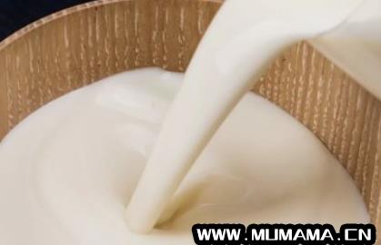 水牛纯牛奶和普通牛奶区别，水牛牛奶比普通牛奶好吗