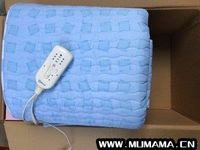 电褥子可以折叠使用吗，电热毯太大了能折起来使用吗(电热毯可以经常折叠使用吗)