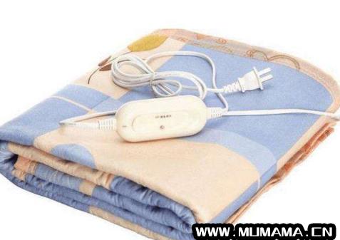 电热毯电压是多少，低压电热毯和普通电热毯的区别(水暖or碳纤维电热毯)