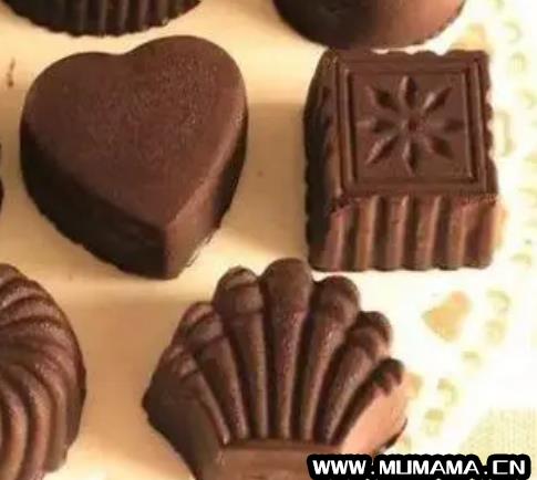 生巧与巧克力的区别，生巧克力和普通巧克力(充满幸福味道的日式生巧克力)