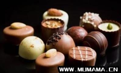 代可可脂巧克力是反式脂肪吗，代可可脂巧克力反式脂肪酸0(反式脂肪酸的危害)