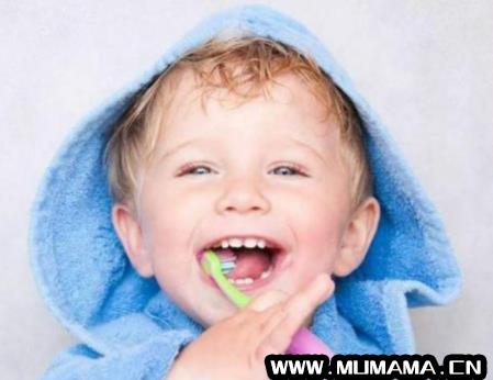 儿童长期不刷牙的危害图片，儿童多大开始刷牙(4个方法搞定不爱刷牙的娃)