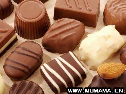 巧克力有什么功效与作用、营养和功效，巧克力抗饿吗、补充能量吗(怀孕吃什么好)