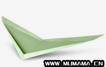 悬浮纸飞机怎么折，上升气流悬浮纸飞机的折法(网红不落的纸飞机怎么玩)