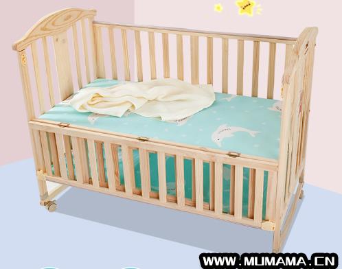 实木婴儿床图片及价格(怎么选择婴儿床)