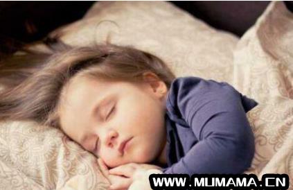 空调哪种模式最适合婴儿睡觉，宝宝睡觉空调开什么模式最好(产妇和婴儿能吹空调吗)