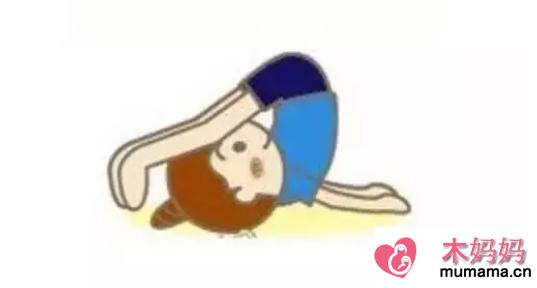 躺着减肥床上4个瑜伽动作图解：睡前坚持动一动就瘦了