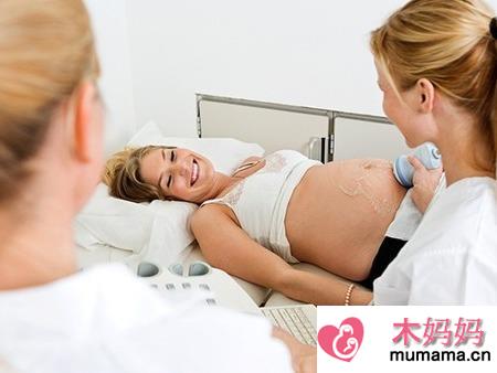 孕期尿频并非饮水过度，警惕 病理因素可能引发早产