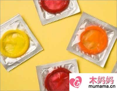 第一次买避孕套是什么体验 给男朋友送避孕套合适吗